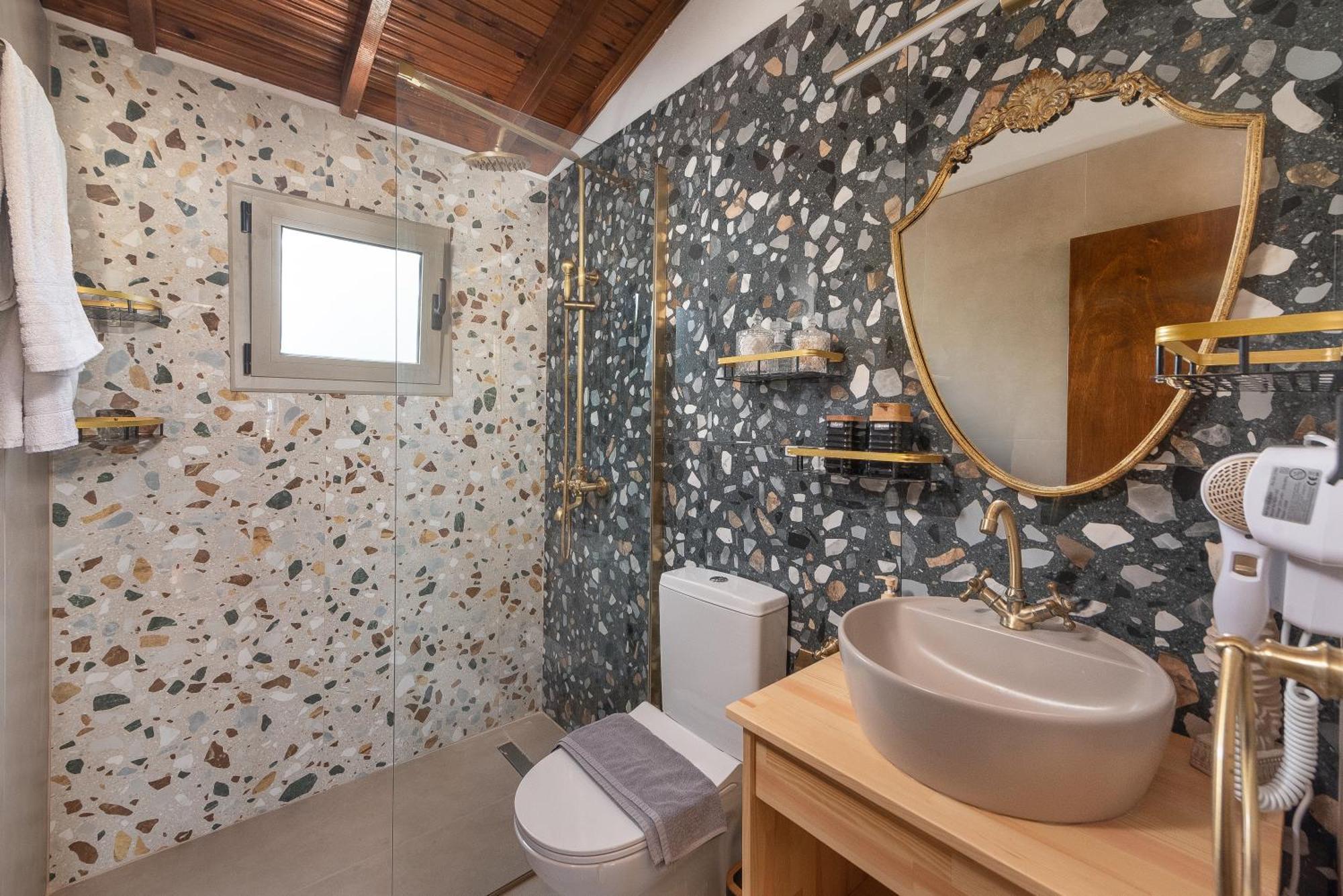 Aelia Sea View Bungalow غينادي المظهر الخارجي الصورة